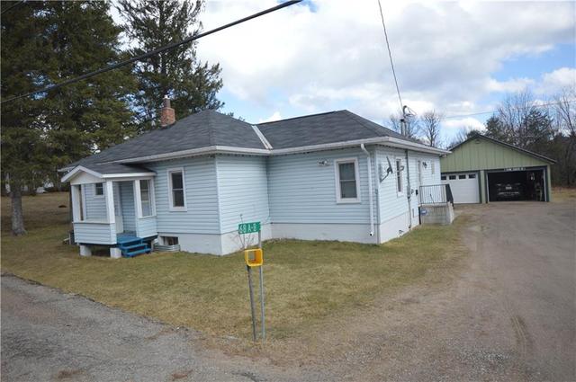 68 Scotch Bush Road, House detached with 2 bedrooms, 2 bathrooms and 10 parking in Bonnechere Valley ON | Image 2