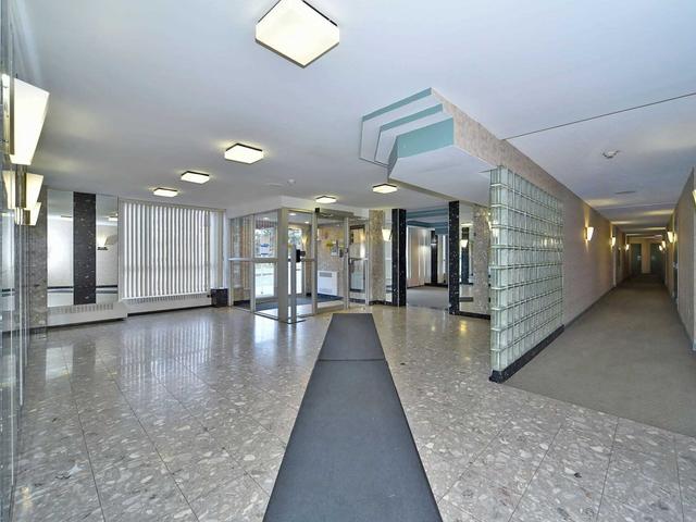 1705 - 3077 Weston Rd, Condo with 2 bedrooms, 2 bathrooms and 1 parking in Toronto ON | Image 23