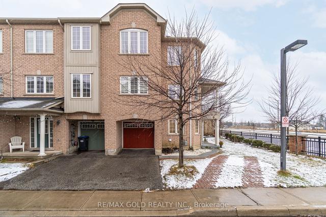 1 Berringer Grve, House attached with 3 bedrooms, 4 bathrooms and 2 parking in Brampton ON | Image 12