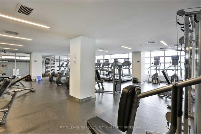 3901 - 15 Iceboat Terr, Condo with 1 bedrooms, 1 bathrooms and 0 parking in Toronto ON | Image 20