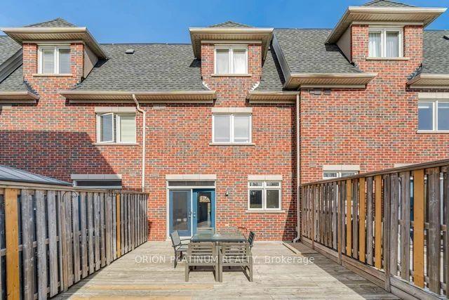 4329 Bloor St W, Townhouse with 3 bedrooms, 4 bathrooms and 3 parking in Toronto ON | Image 33