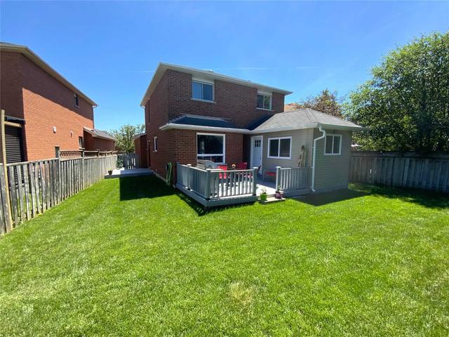 14 Old Colony Dr, House detached with 3 bedrooms, 4 bathrooms and 6 parking in Whitby ON | Image 14