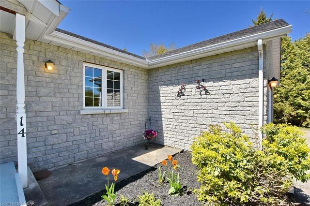 14 Club Court, House detached with 2 bedrooms, 2 bathrooms and 6 parking in Wasaga Beach ON | Image 6