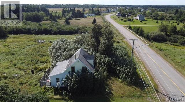 554 Rte 355, House detached with 4 bedrooms, 1 bathrooms and null parking in Tracadie NB | Image 6