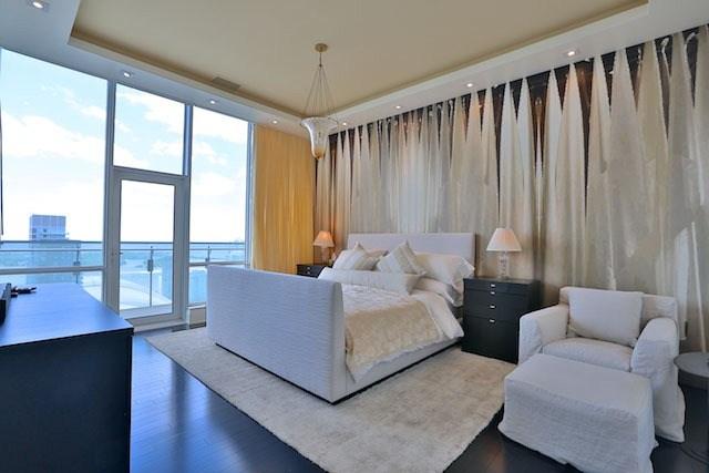 up 04 - 80 John St, Condo with 3 bedrooms, 4 bathrooms and 1 parking in Toronto ON | Image 10