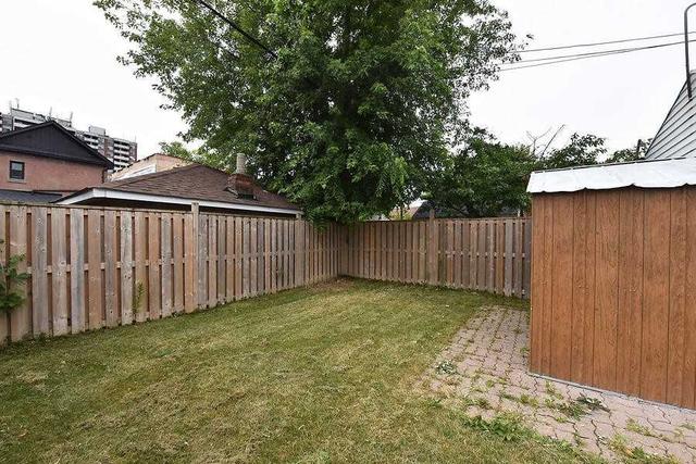 221 Belgravia Ave, House detached with 3 bedrooms, 4 bathrooms and 2 parking in Toronto ON | Image 32