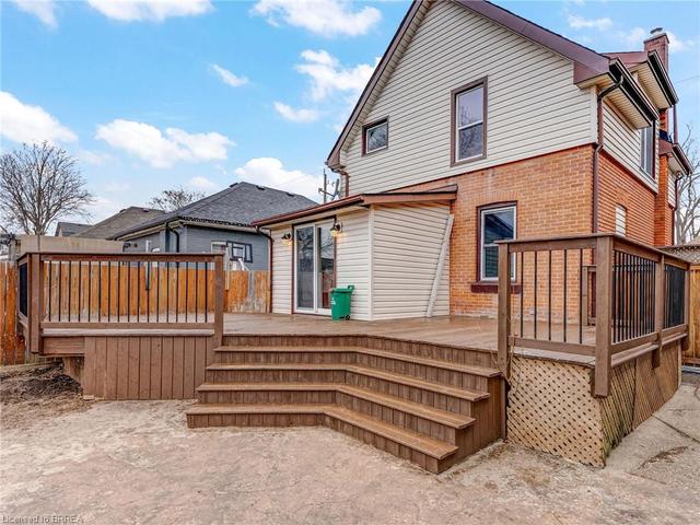 15 Edward Street, House detached with 3 bedrooms, 1 bathrooms and 2 parking in Brantford ON | Image 20