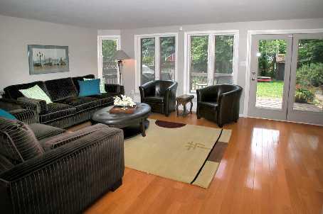 140 Albertus Ave, House detached with 4 bedrooms, 2 bathrooms and 3 parking in Toronto ON | Image 5