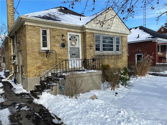 162 University Avenue, House detached with 3 bedrooms, 1 bathrooms and 4 parking in Cobourg ON | Image 11