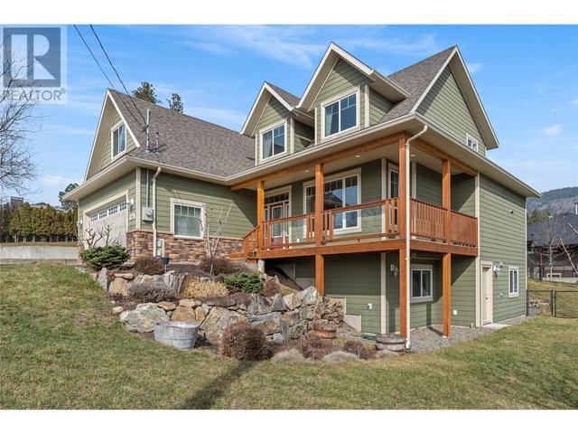 2488 Reece Road, House detached with 5 bedrooms, 4 bathrooms and 8 parking in West Kelowna BC | Image 1