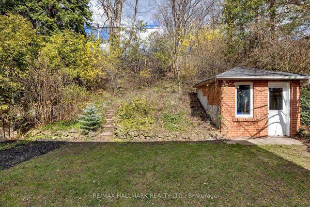 57 Woodland Park Rd, House detached with 4 bedrooms, 4 bathrooms and 3 parking in Toronto ON | Image 33