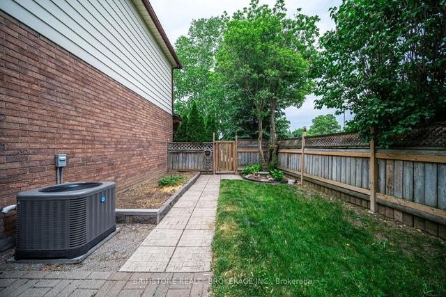 128 Garden Dr, House detached with 3 bedrooms, 2 bathrooms and 3 parking in Barrie ON | Image 26
