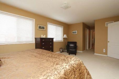 86 Tawnberry Circ, House detached with 4 bedrooms, 4 bathrooms and 4 parking in Brampton ON | Image 7