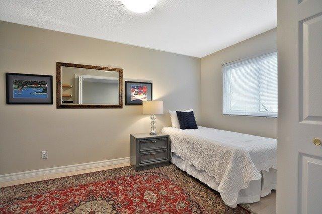 6 - 2411 Sovereign St, Townhouse with 2 bedrooms, 2 bathrooms and 1 parking in Oakville ON | Image 17