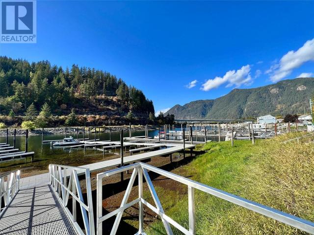 b304 - 1118 Riverside Avenue, Condo with 2 bedrooms, 2 bathrooms and 2 parking in Sicamous BC | Image 22