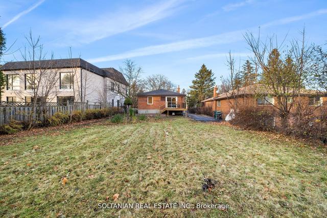 71 Centre Ave, House detached with 3 bedrooms, 2 bathrooms and 6 parking in Toronto ON | Image 21
