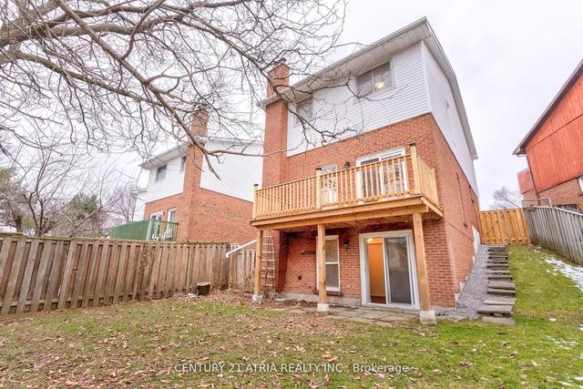 118 Carolbreen Sq, House attached with 3 bedrooms, 4 bathrooms and 2 parking in Toronto ON | Image 8