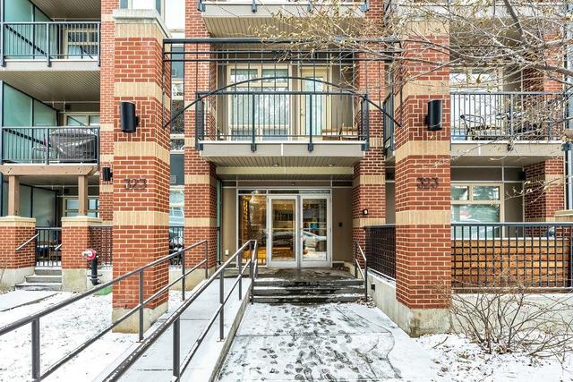 405 - 323 20 Avenue Sw, Condo with 2 bedrooms, 2 bathrooms and 2 parking in Calgary AB | Image 3
