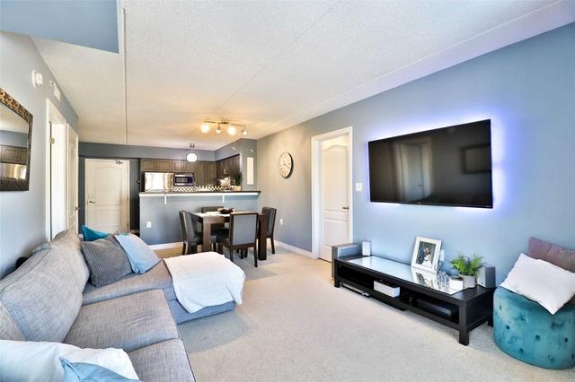 214 - 1440 Main St E, Condo with 2 bedrooms, 1 bathrooms and 1 parking in Milton ON | Image 3