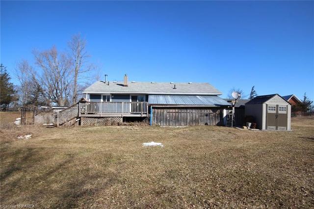 39 Green Bay Road, House detached with 1 bedrooms, 1 bathrooms and 7 parking in South Frontenac ON | Image 35