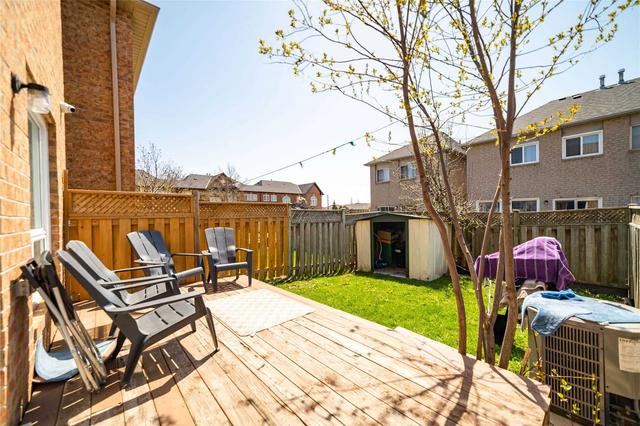 4 Brocklebank Crt, House attached with 3 bedrooms, 2 bathrooms and 2 parking in Brampton ON | Image 33