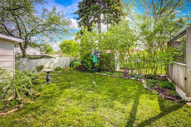 2686 Sherhill Dr, House semidetached with 3 bedrooms, 3 bathrooms and 3 parking in Mississauga ON | Image 35