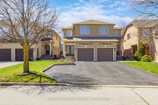 576 Willowick Dr, House semidetached with 3 bedrooms, 3 bathrooms and 3 parking in Newmarket ON | Image 1