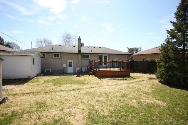 424 Rossland Rd W, House detached with 3 bedrooms, 2 bathrooms and 6 parking in Oshawa ON | Image 19