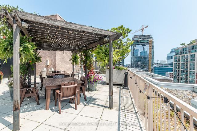 302 - 330 Adelaide St E, Condo with 2 bedrooms, 2 bathrooms and 0 parking in Toronto ON | Image 10