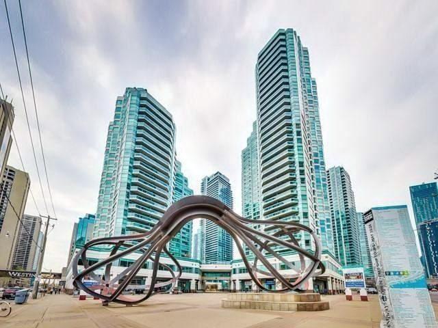 1001 - 10 Yonge St, Condo with 1 bedrooms, 2 bathrooms and 1 parking in Toronto ON | Image 1