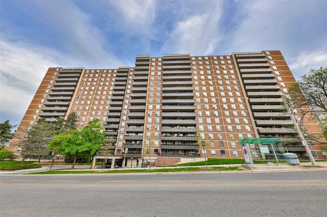 1715 - 15 La Rose Ave, Condo with 3 bedrooms, 2 bathrooms and 1 parking in Toronto ON | Image 1