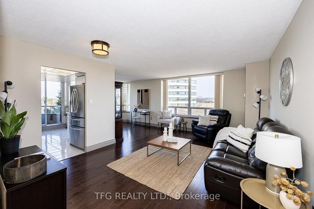 482 - 1 Greystone Walk Dr, Condo with 2 bedrooms, 2 bathrooms and 1 parking in Toronto ON | Image 5