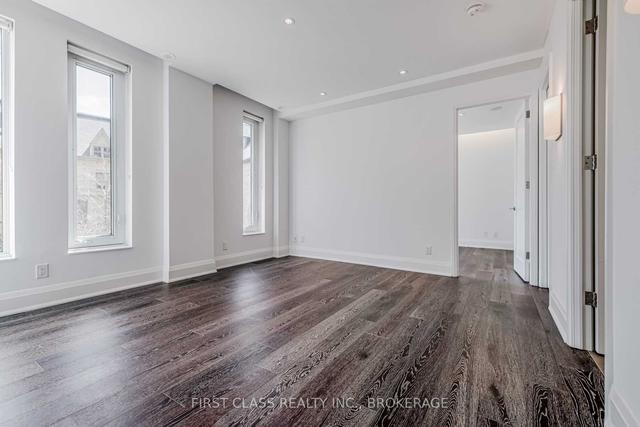 th01 - 63 St Mary St, Townhouse with 3 bedrooms, 3 bathrooms and 2 parking in Toronto ON | Image 7