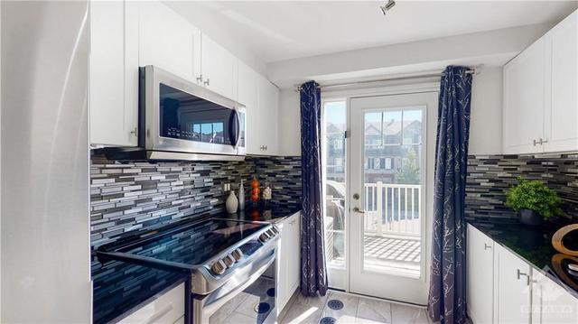 315 Menorca Drive, Townhouse with 2 bedrooms, 2 bathrooms and 3 parking in Ottawa ON | Image 17
