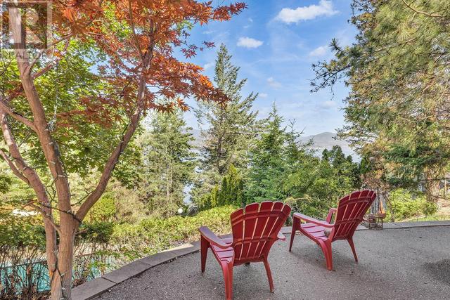 405 Viewcrest Road, House detached with 4 bedrooms, 3 bathrooms and 4 parking in Kelowna BC | Image 35