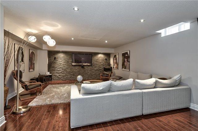 2473 Tesla Cres, House detached with 4 bedrooms, 4 bathrooms and 4 parking in Oakville ON | Image 16