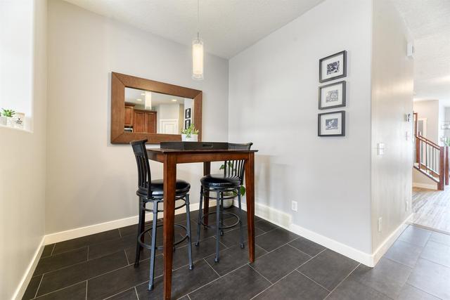 3811 14 Street Sw, House detached with 4 bedrooms, 2 bathrooms and 2 parking in Calgary AB | Image 15