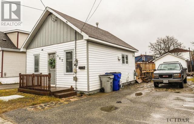 167 Montgomery Ave, House detached with 1 bedrooms, 1 bathrooms and null parking in Timmins ON | Image 2