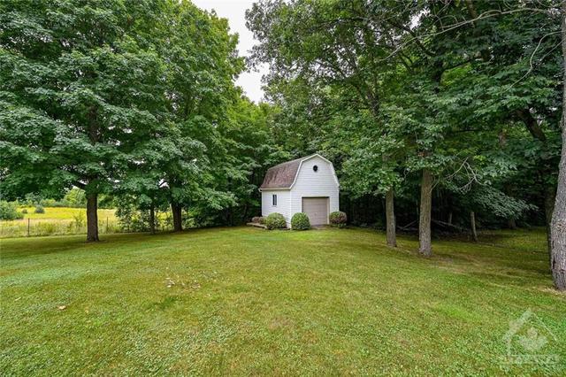 179 County Road 8 Road, House detached with 4 bedrooms, 2 bathrooms and 10 parking in Elizabethtown Kitley ON | Image 25