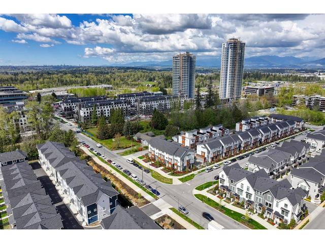 4 - 20155 84 Avenue, House attached with 3 bedrooms, 3 bathrooms and 2 parking in Langley BC | Image 35