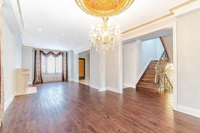 399 Connaught Ave, House detached with 4 bedrooms, 5 bathrooms and 7 parking in Toronto ON | Image 36