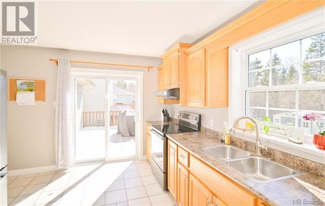 31 Brizley Street, House detached with 4 bedrooms, 3 bathrooms and null parking in Oromocto NB | Image 6
