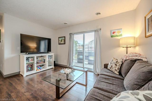 212 - 345 Briarmeadow Drive, House attached with 2 bedrooms, 2 bathrooms and 1 parking in Kitchener ON | Image 4