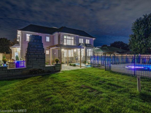 2081 Wakely Street, House detached with 5 bedrooms, 4 bathrooms and 8 parking in Oakville ON | Image 29