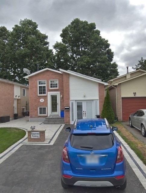 42 Firwood Ave, House detached with 1 bedrooms, 1 bathrooms and 1 parking in Clarington ON | Image 1