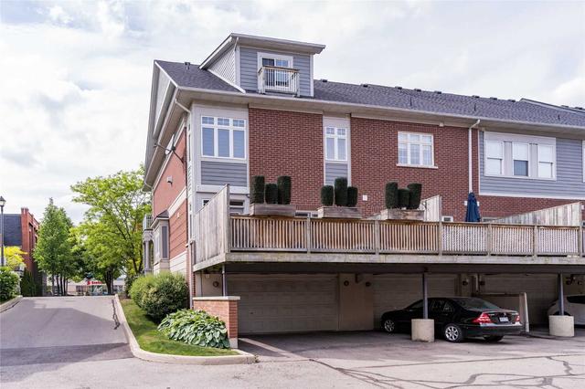 17 Compass Way, Townhouse with 3 bedrooms, 3 bathrooms and 4 parking in Mississauga ON | Image 33