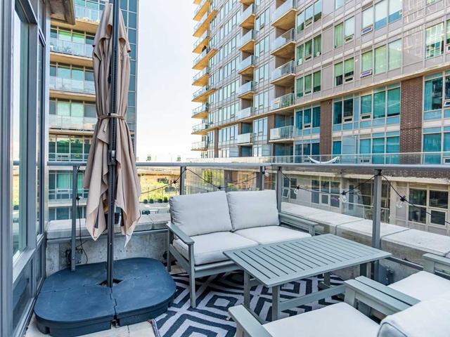 th19 - 57 East Liberty St, Townhouse with 3 bedrooms, 2 bathrooms and 1 parking in Toronto ON | Image 6