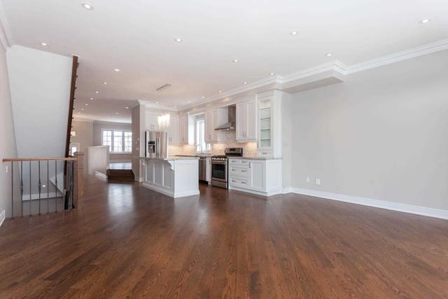 46a Maybourne Ave, House detached with 4 bedrooms, 4 bathrooms and 4 parking in Toronto ON | Image 19