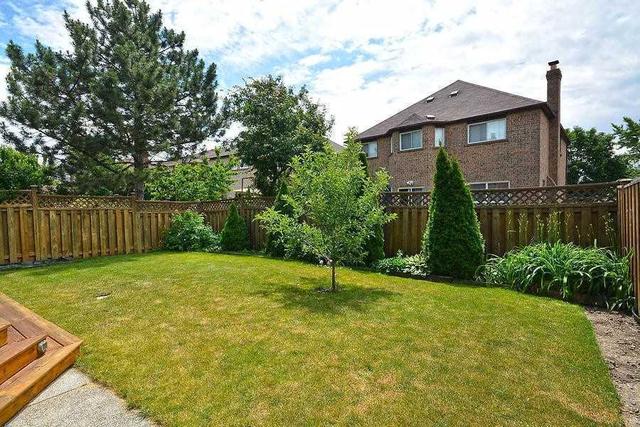 432 Bud Gregory Blvd, House detached with 3 bedrooms, 4 bathrooms and 4 parking in Mississauga ON | Image 15