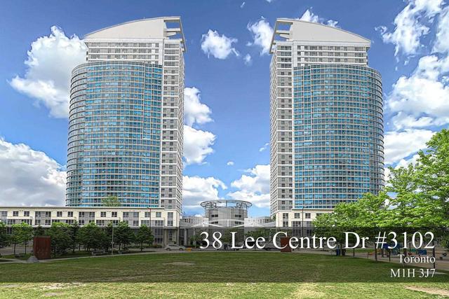 3102 - 38 Lee Centre Dr, Condo with 1 bedrooms, 1 bathrooms and 1 parking in Toronto ON | Image 1